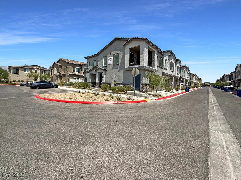 7308 Decatur, Las Vegas, NV 89131