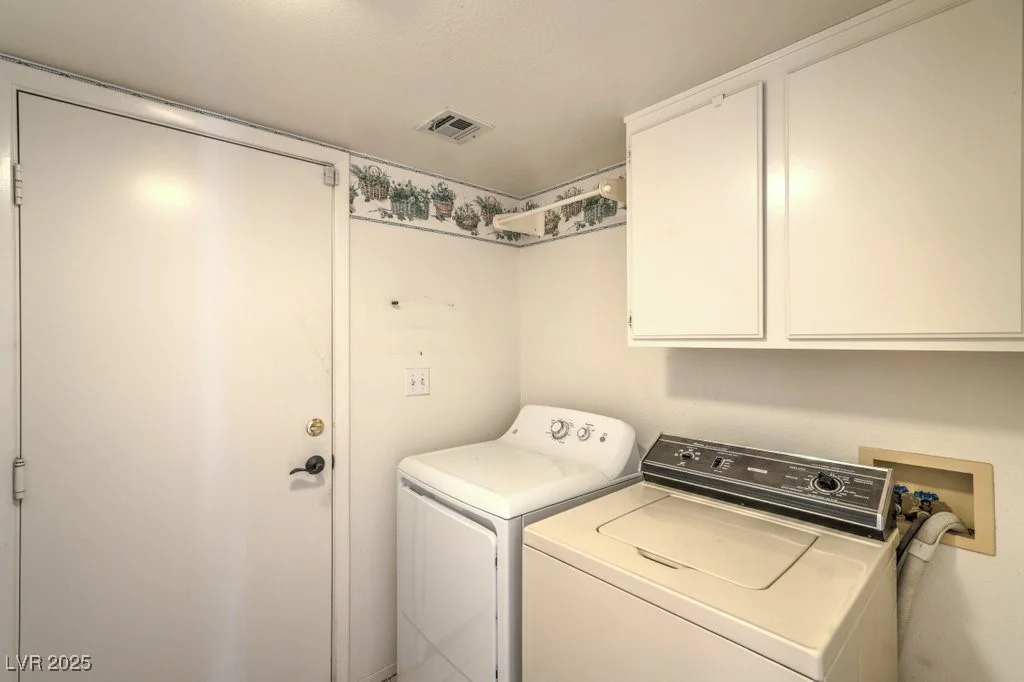 1432 WALSTONE, North Las Vegas, NV 89031