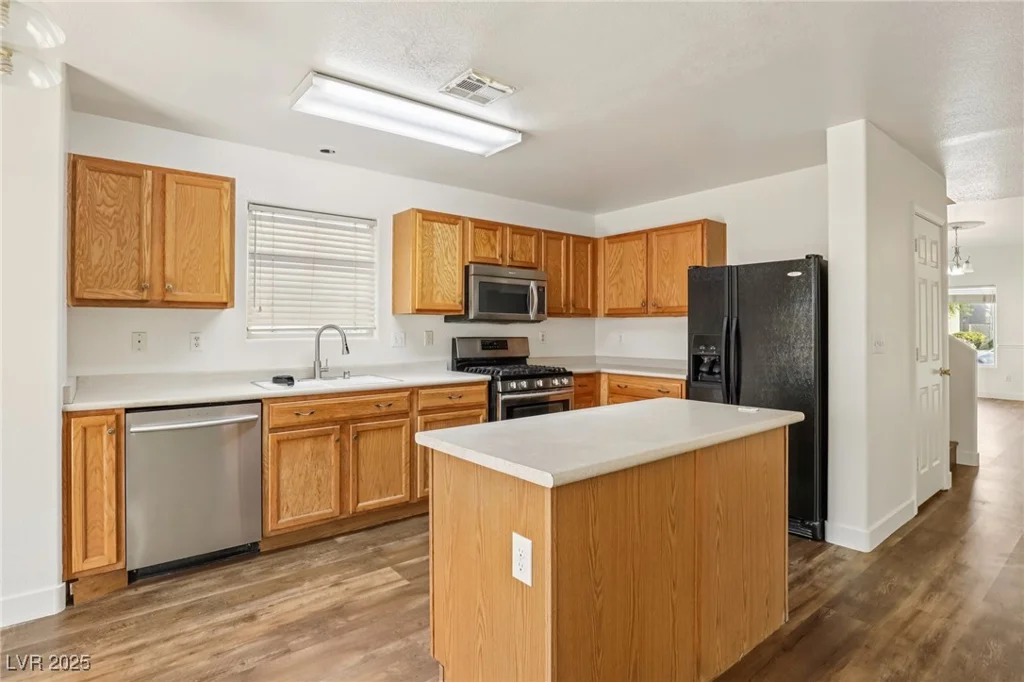 5501 Leadville, Las Vegas, NV 89130