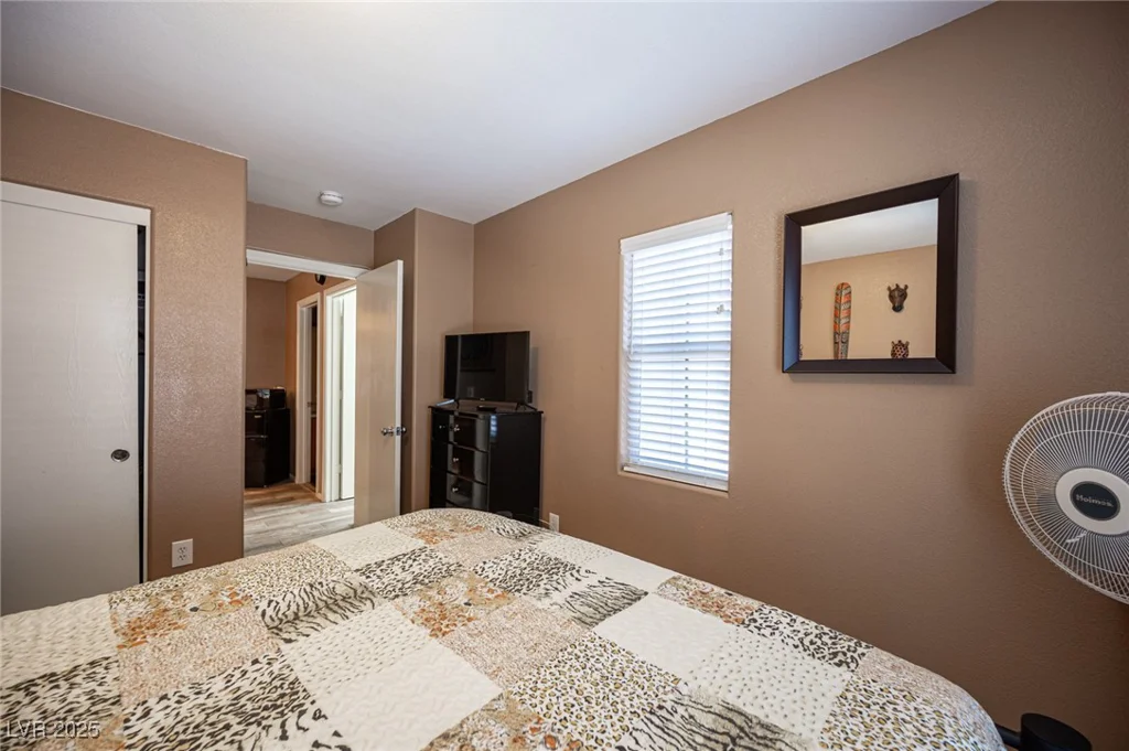 121 Snow Dome, North Las Vegas, NV 89031