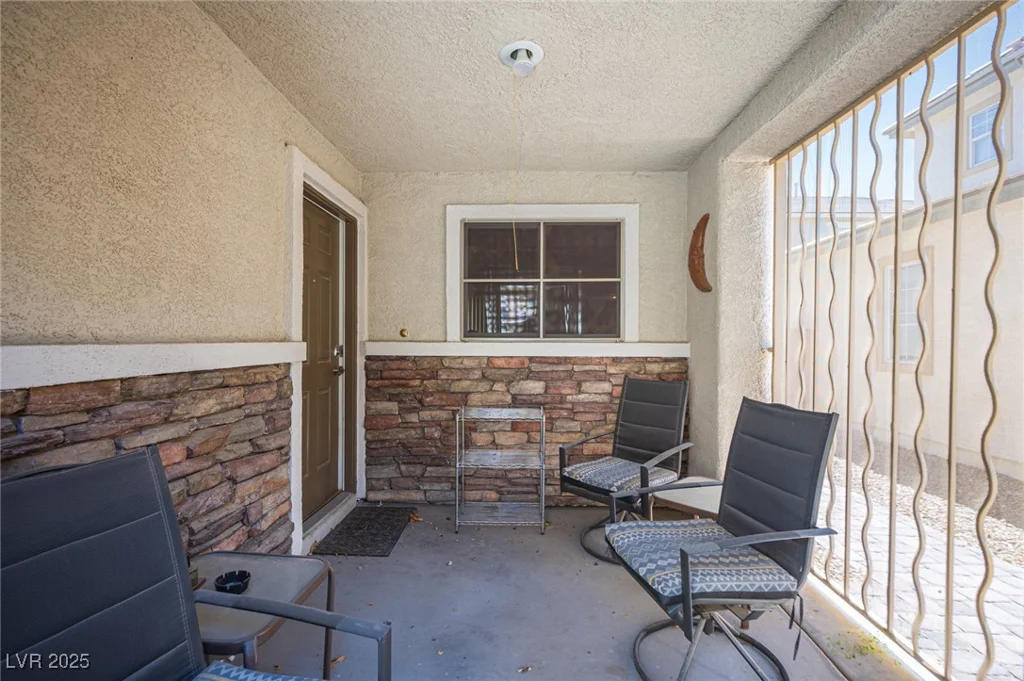121 Snow Dome, North Las Vegas, NV 89031