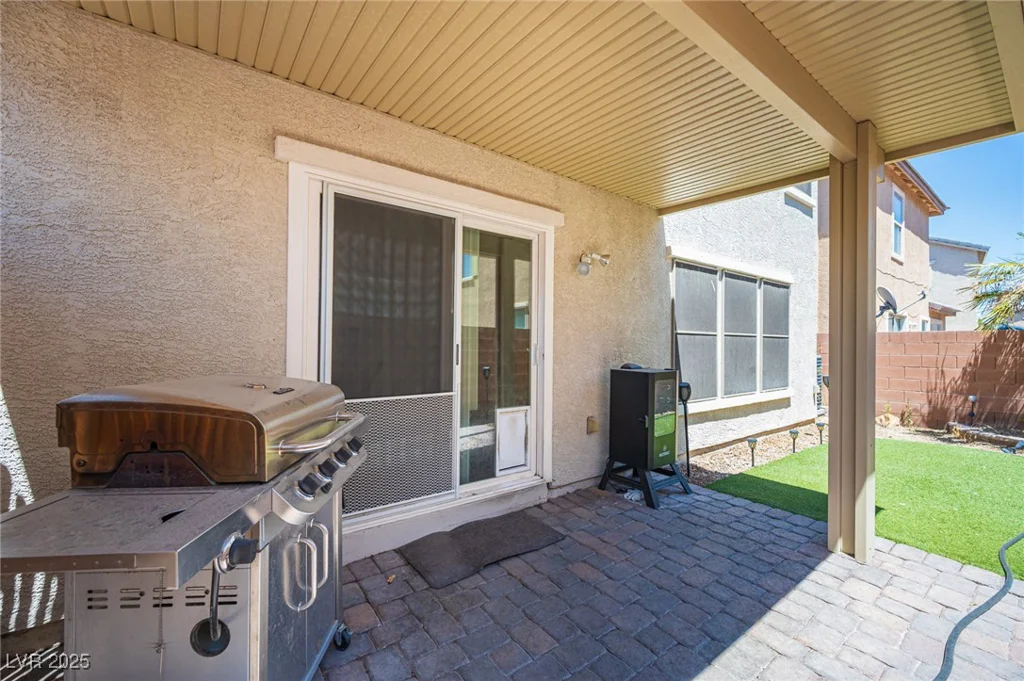 121 Snow Dome, North Las Vegas, NV 89031