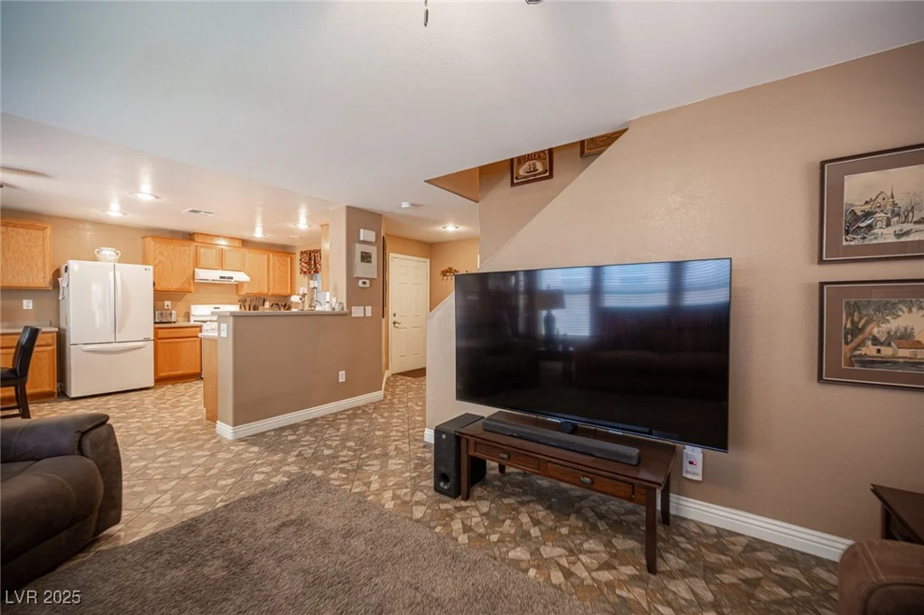 121 Snow Dome, North Las Vegas, NV 89031