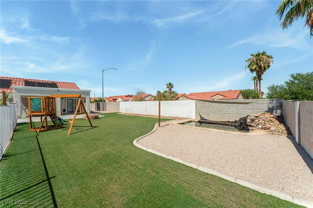 4122 Lightfoot, North Las Vegas, NV 89032