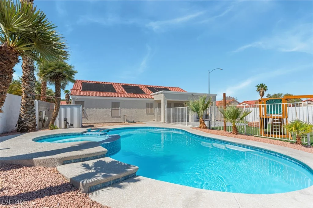 4122 Lightfoot, North Las Vegas, NV 89032