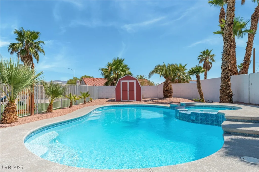 4122 Lightfoot, North Las Vegas, NV 89032
