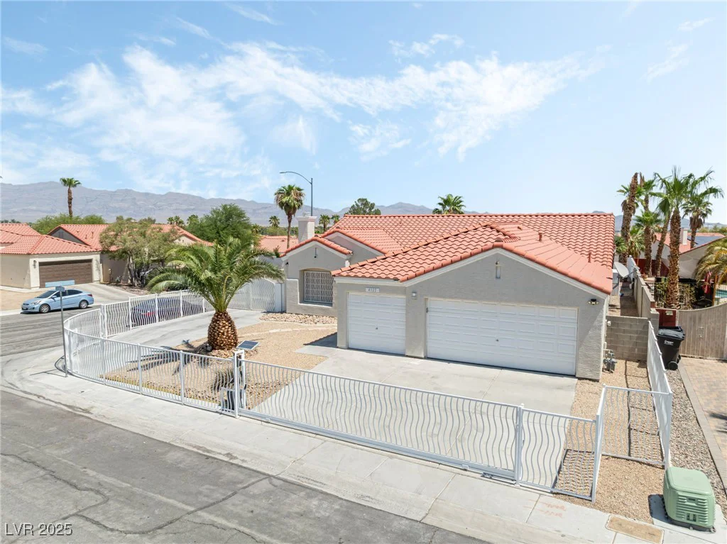 4122 Lightfoot, North Las Vegas, NV 89032