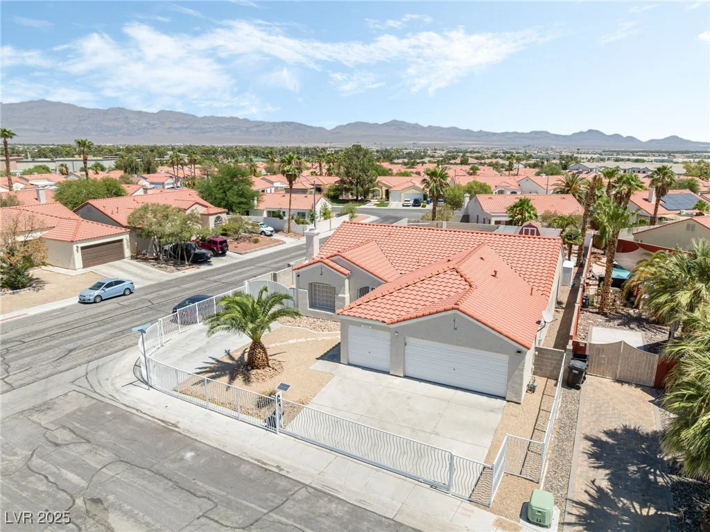 4122 Lightfoot, North Las Vegas, NV 89032