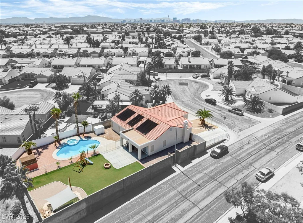 4122 Lightfoot, North Las Vegas, NV 89032