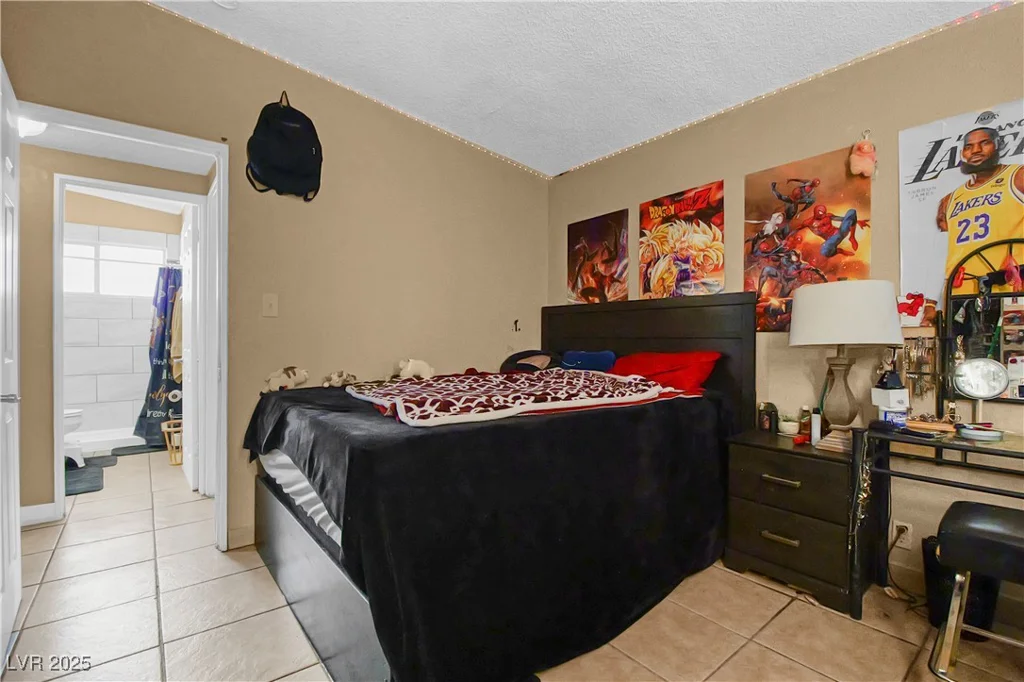 2837 Hickey, North Las Vegas, NV 89030