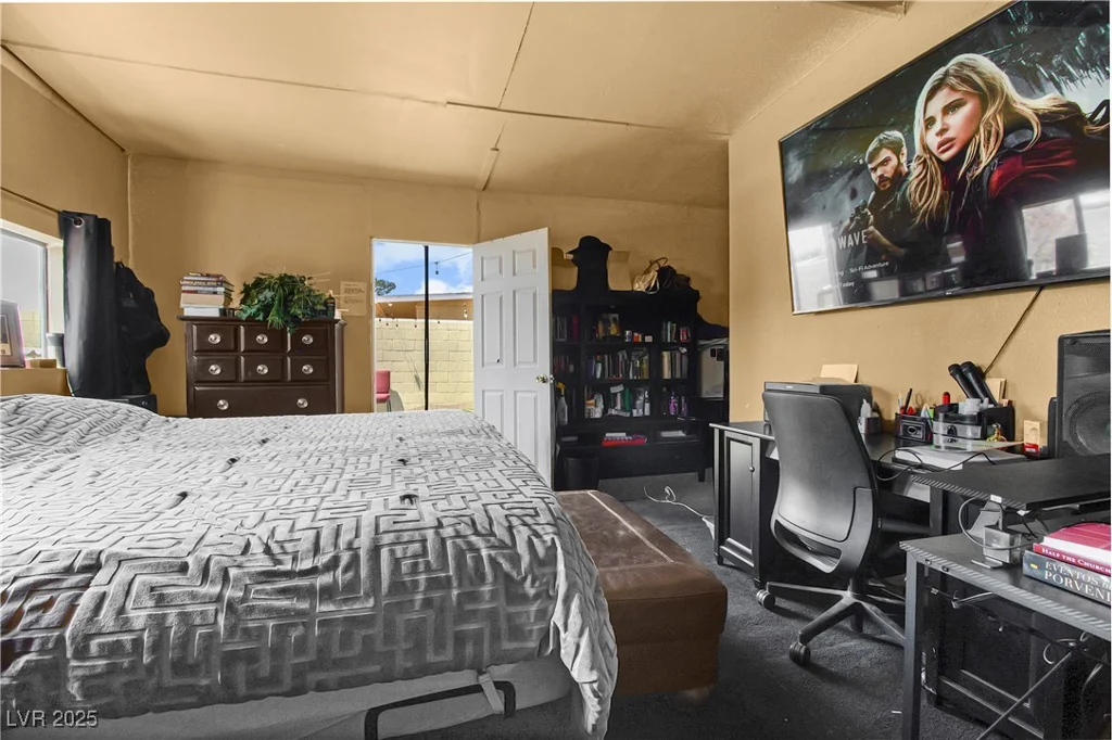 2837 Hickey, North Las Vegas, NV 89030