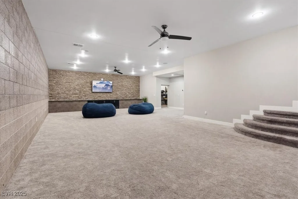7445 Camero, Las Vegas, NV 89113