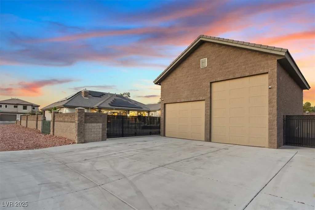 7445 Camero, Las Vegas, NV 89113