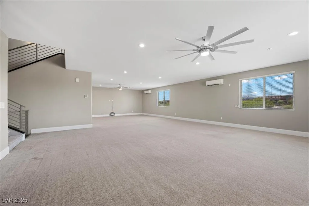 7140 La Cienega, Las Vegas, NV 89119