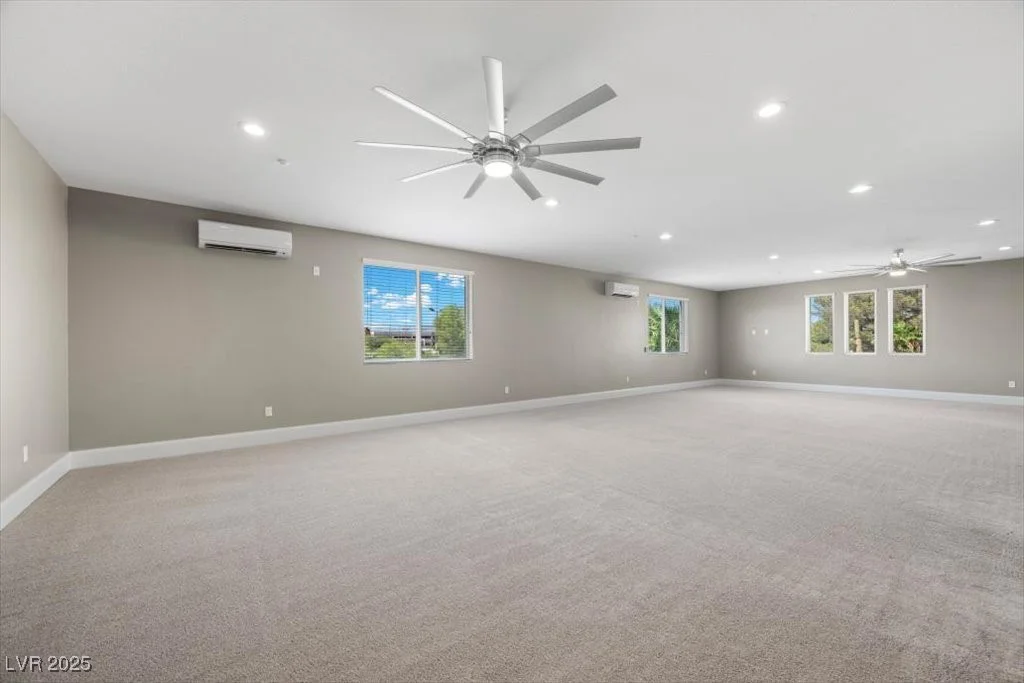 7140 La Cienega, Las Vegas, NV 89119