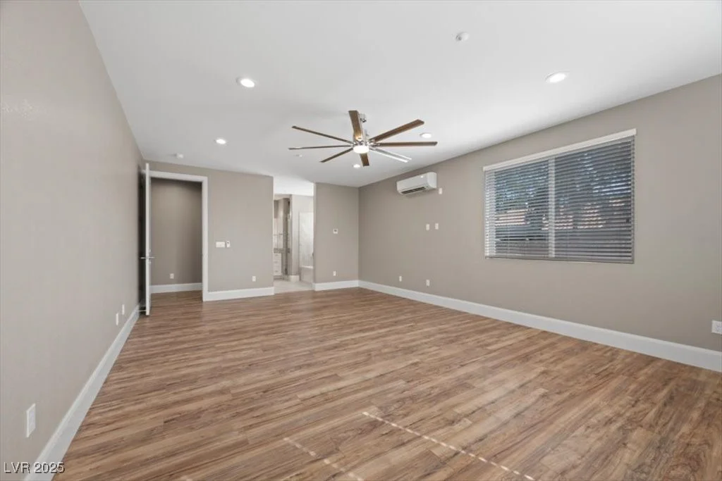 7140 La Cienega, Las Vegas, NV 89119