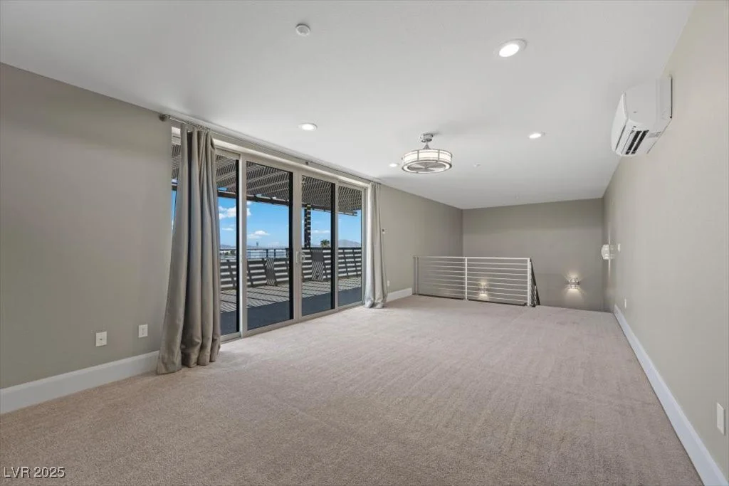 7140 La Cienega, Las Vegas, NV 89119
