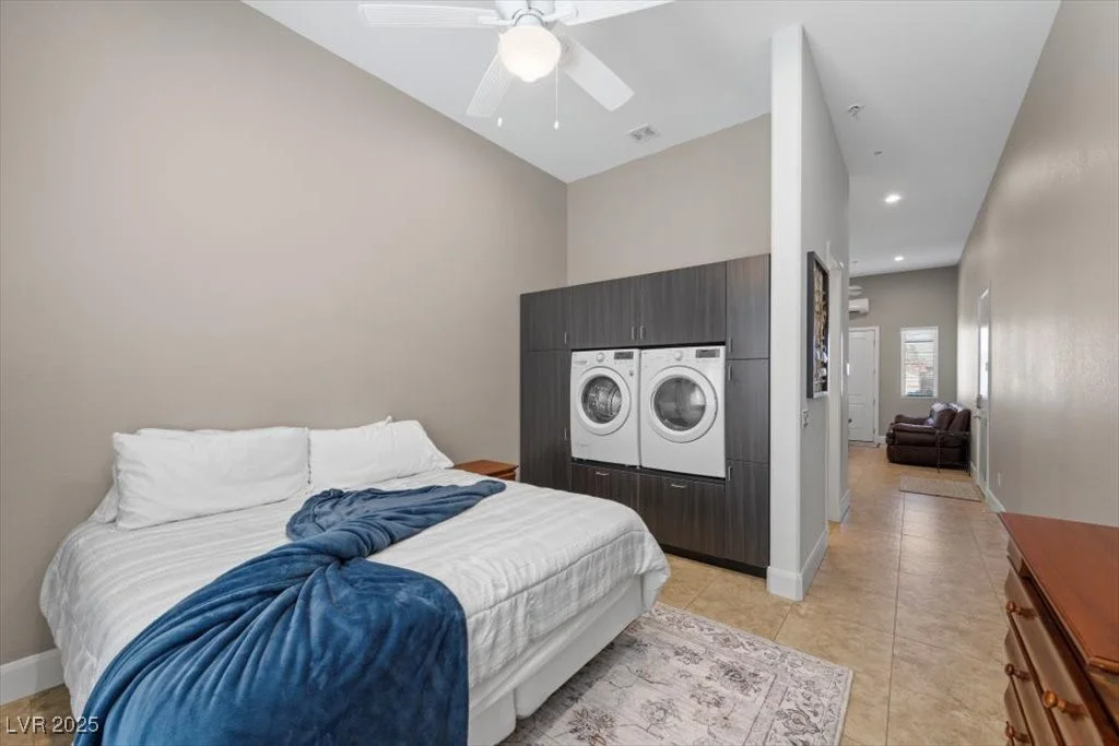 7140 La Cienega, Las Vegas, NV 89119
