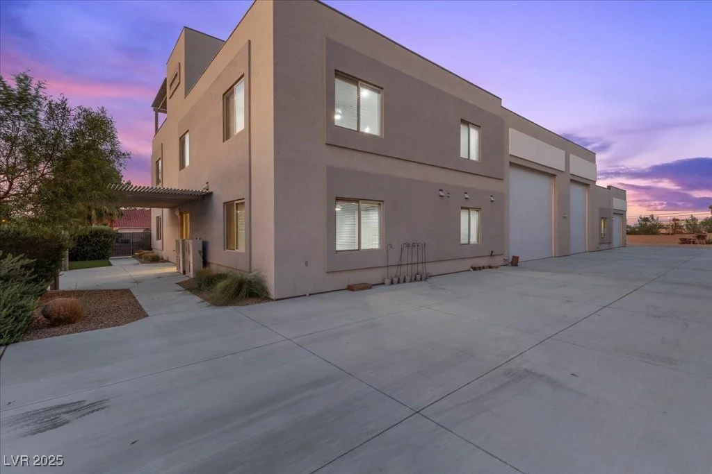 7140 La Cienega, Las Vegas, NV 89119