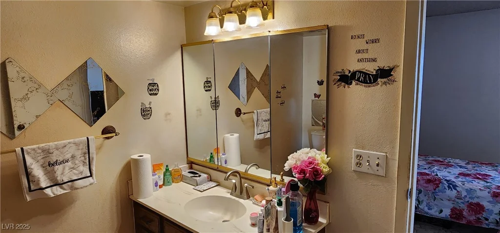 3845 Cavalry, Las Vegas, NV 89121