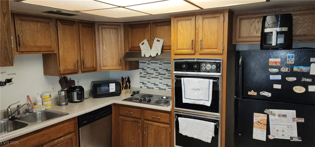 3845 Cavalry, Las Vegas, NV 89121