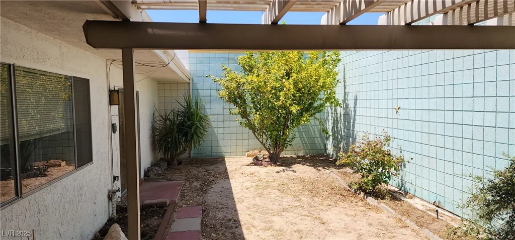 3845 Cavalry, Las Vegas, NV 89121