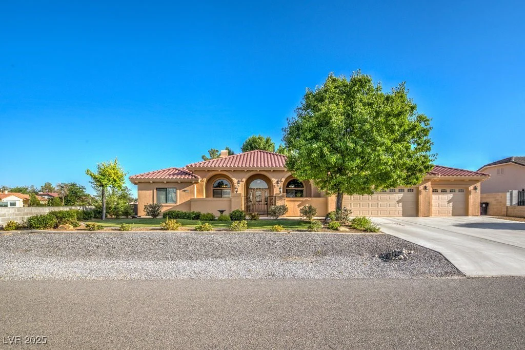 5701 Mary Lou, Pahrump, NV 89061