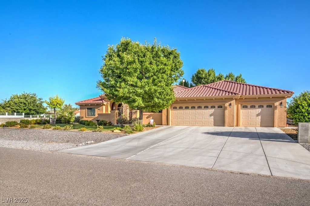 5701 Mary Lou, Pahrump, NV 89061