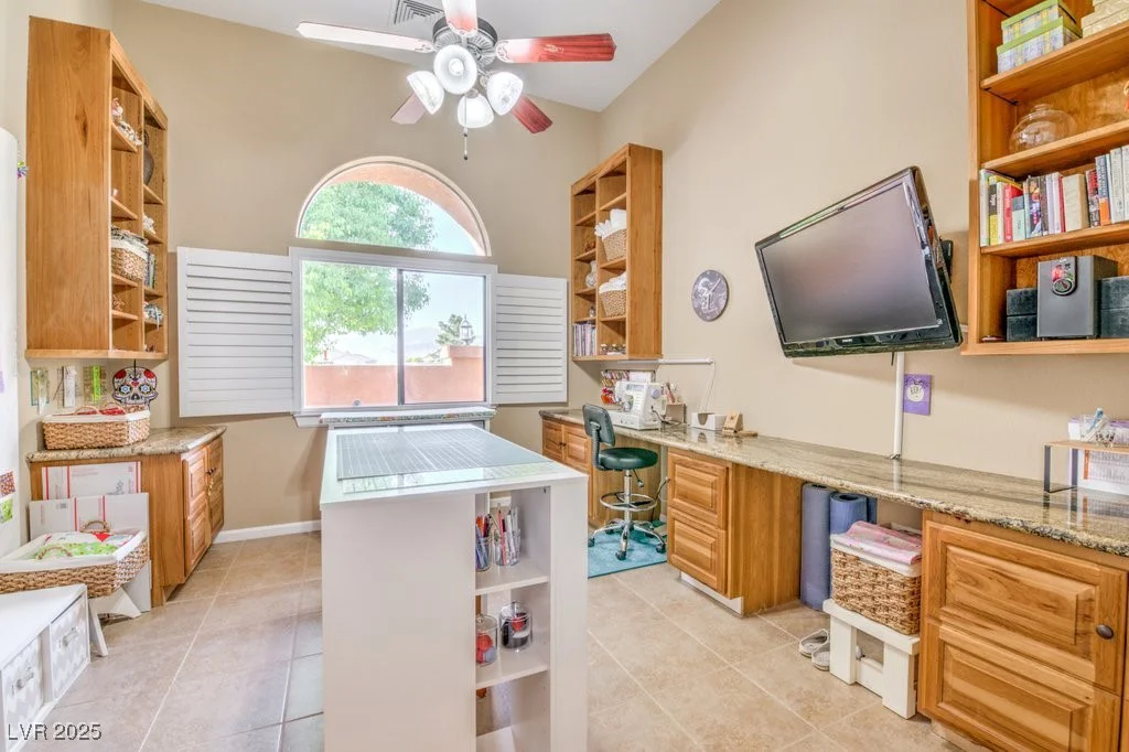 5701 Mary Lou, Pahrump, NV 89061