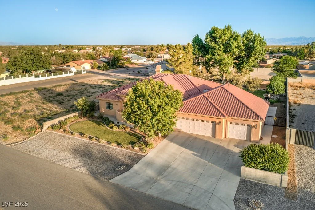 5701 Mary Lou, Pahrump, NV 89061