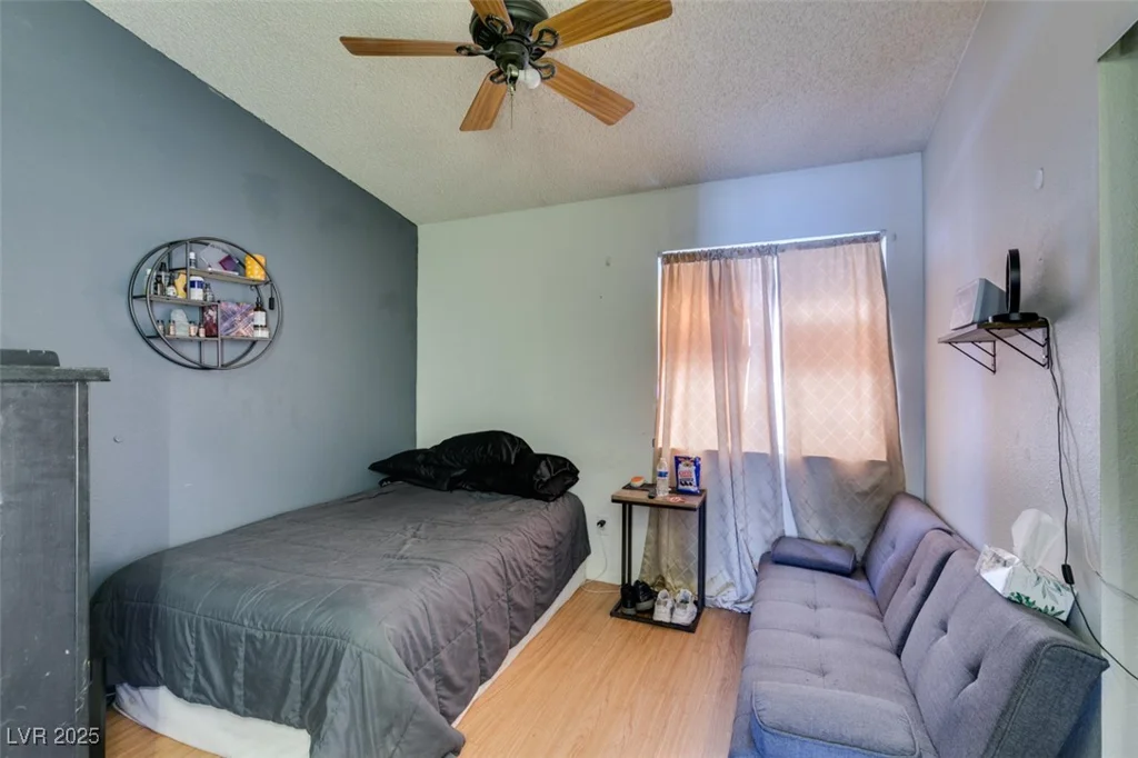 3854 Twinkle Star, Las Vegas, NV 89115