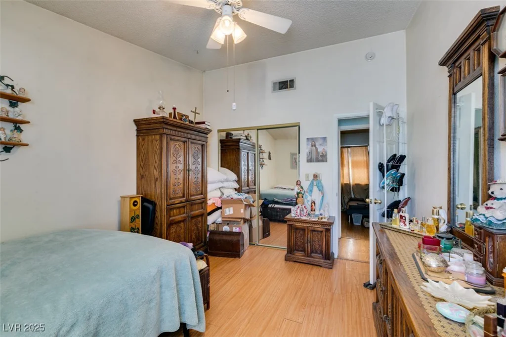 3854 Twinkle Star, Las Vegas, NV 89115