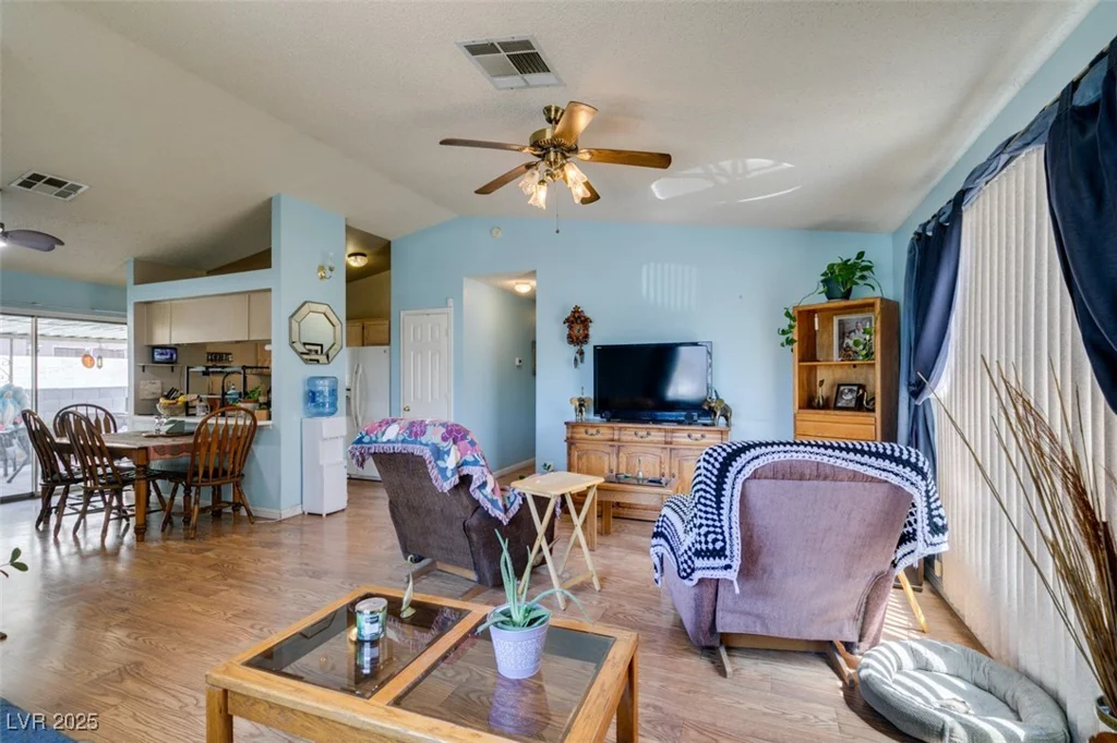 3854 Twinkle Star, Las Vegas, NV 89115