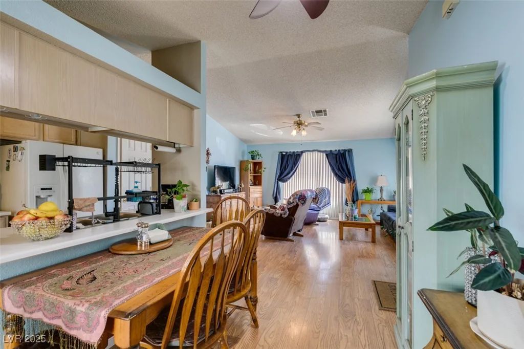 3854 Twinkle Star, Las Vegas, NV 89115