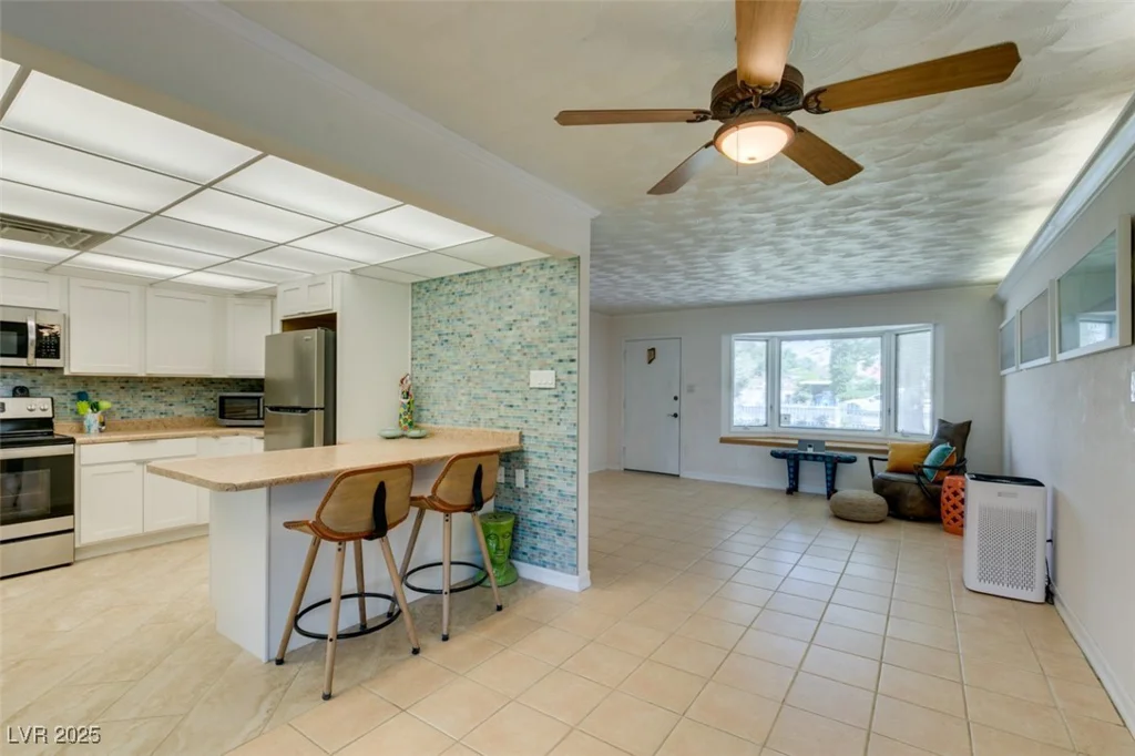 4087 Pleasant, Las Vegas, NV 89108