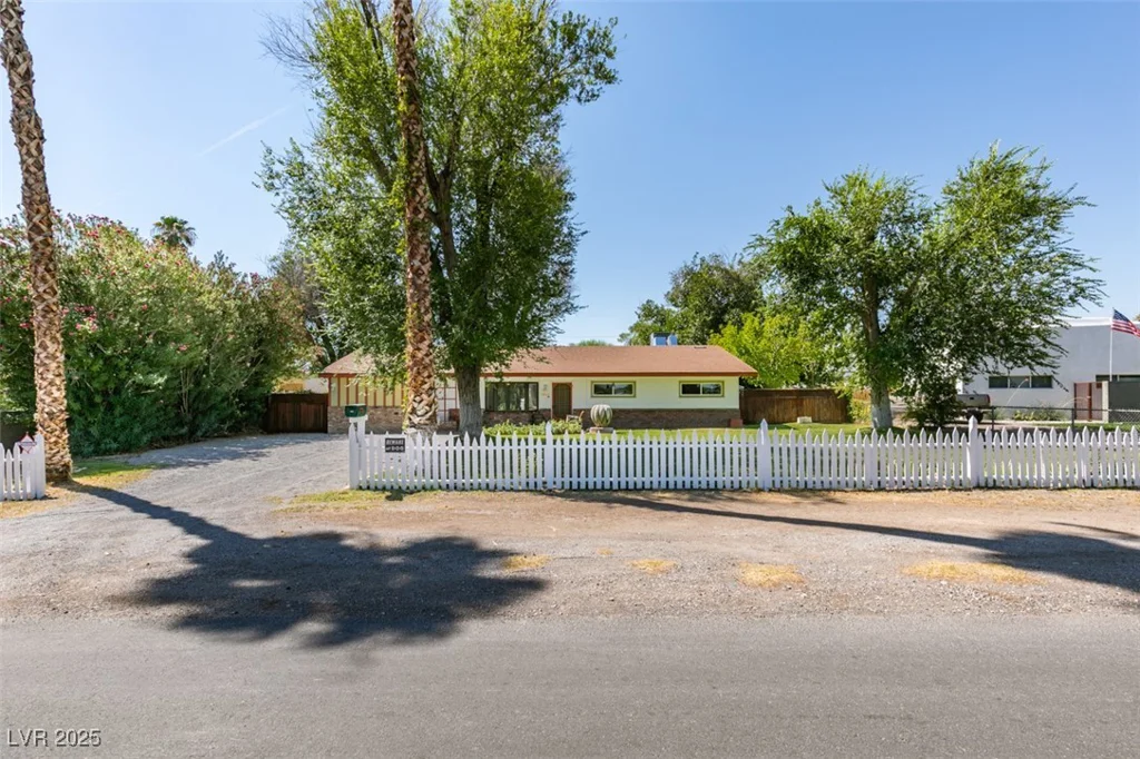 4087 Pleasant, Las Vegas, NV 89108