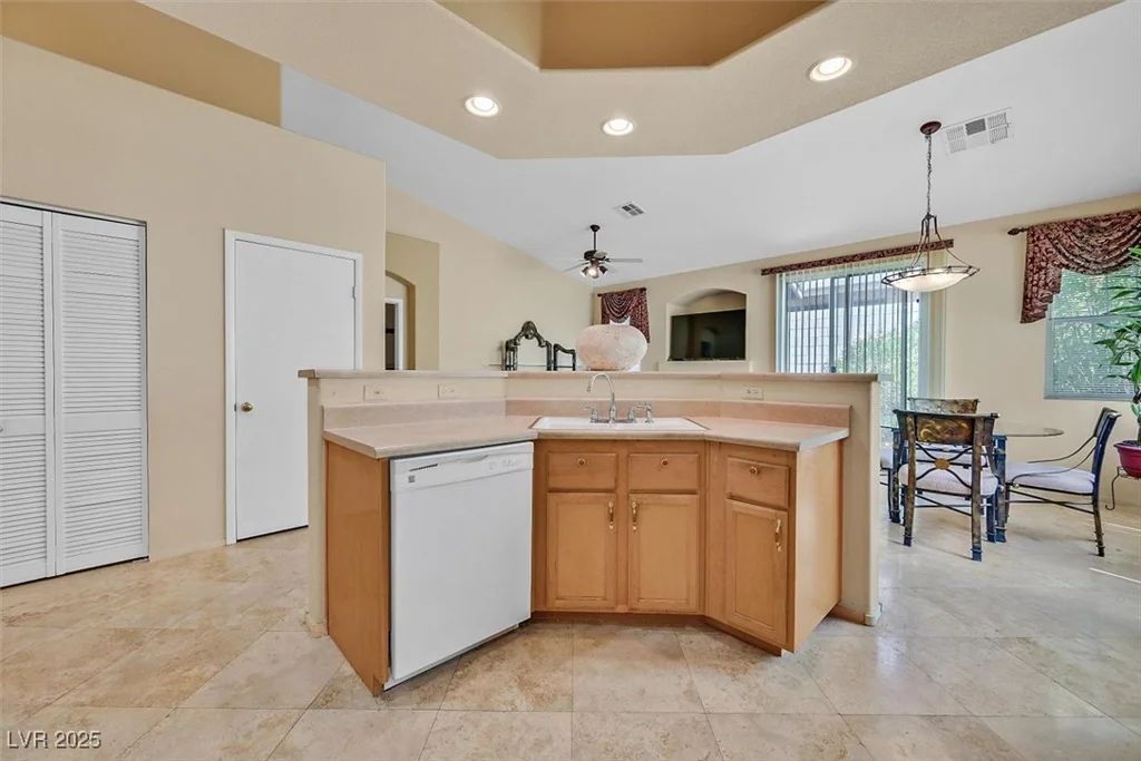 192 Teller, Henderson, NV 89074