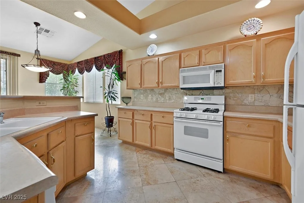 192 Teller, Henderson, NV 89074