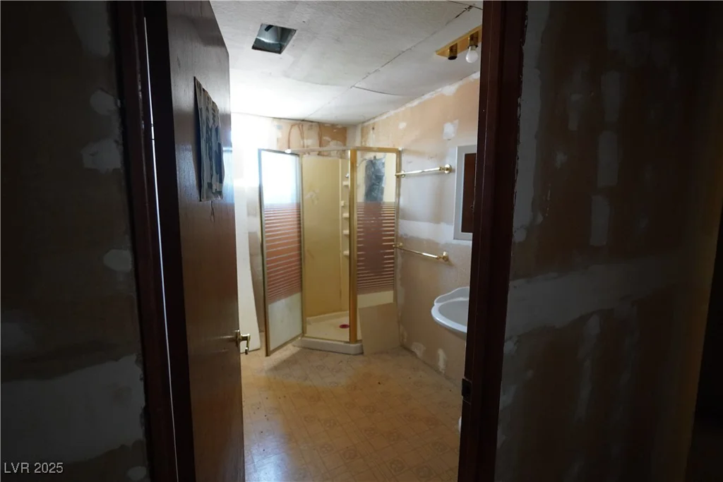 5170 Corrine, Pahrump, NV 89048
