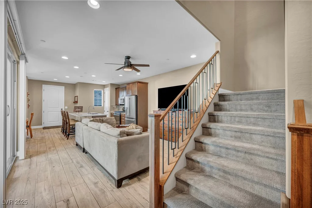 500 Pear Lake St, Las Vegas, NV 89138