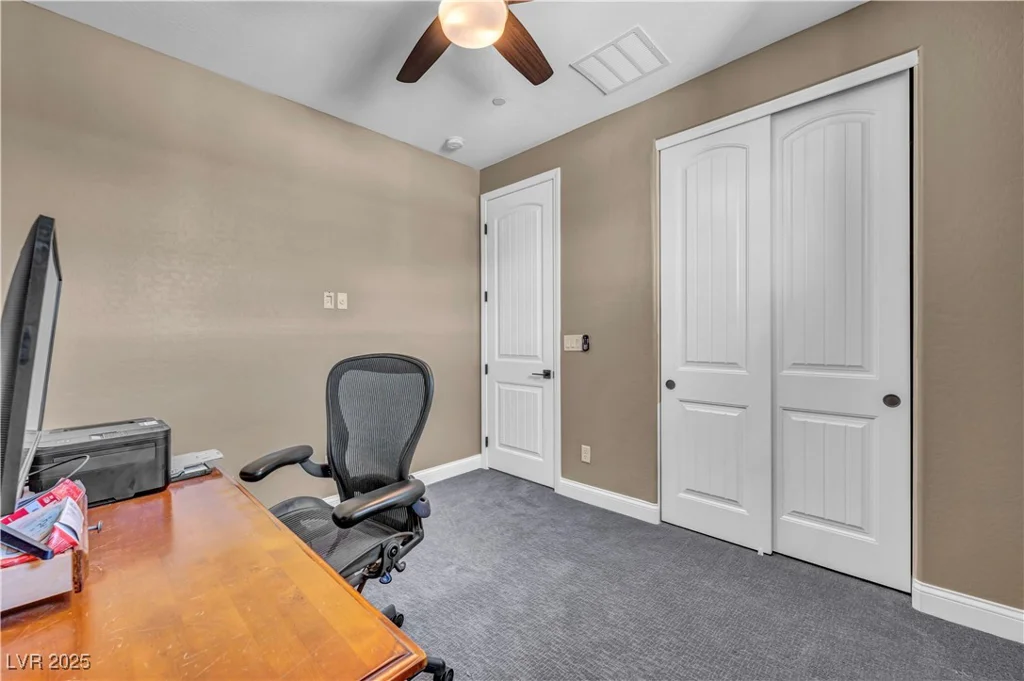 500 Pear Lake St, Las Vegas, NV 89138