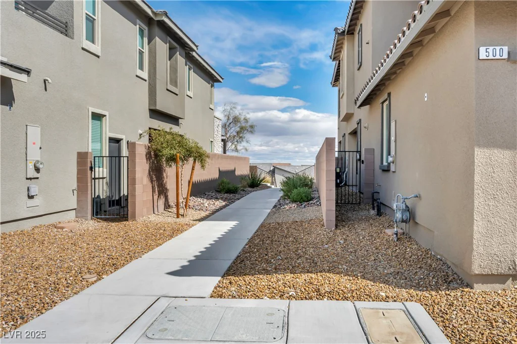500 Pear Lake St, Las Vegas, NV 89138
