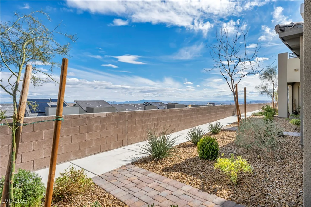 500 Pear Lake St, Las Vegas, NV 89138