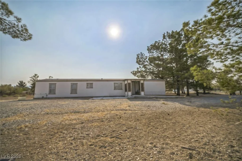 3390 Hardy, Pahrump, NV 89048