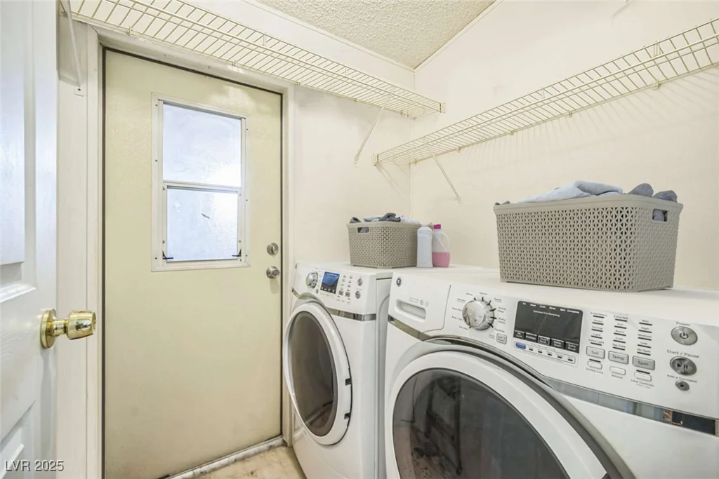 3390 Hardy, Pahrump, NV 89048