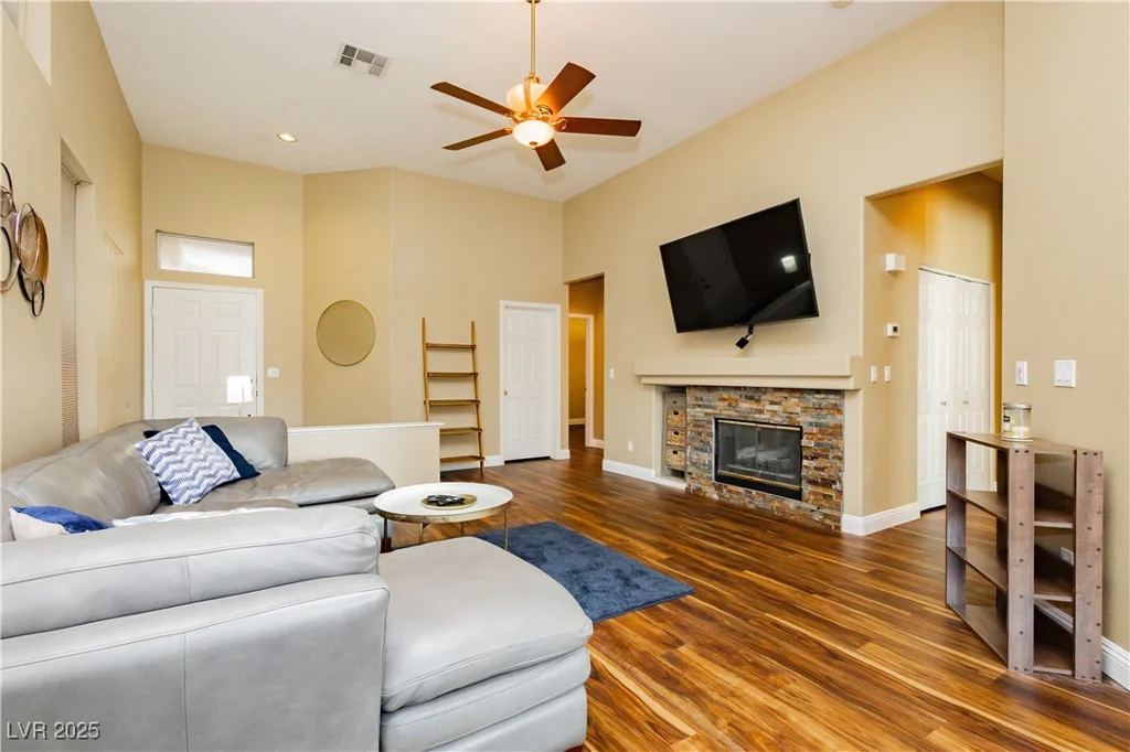242 Victoria, Henderson, NV 89074