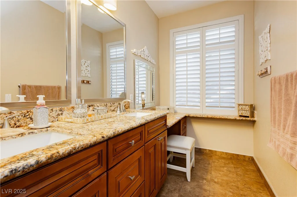 242 Victoria, Henderson, NV 89074
