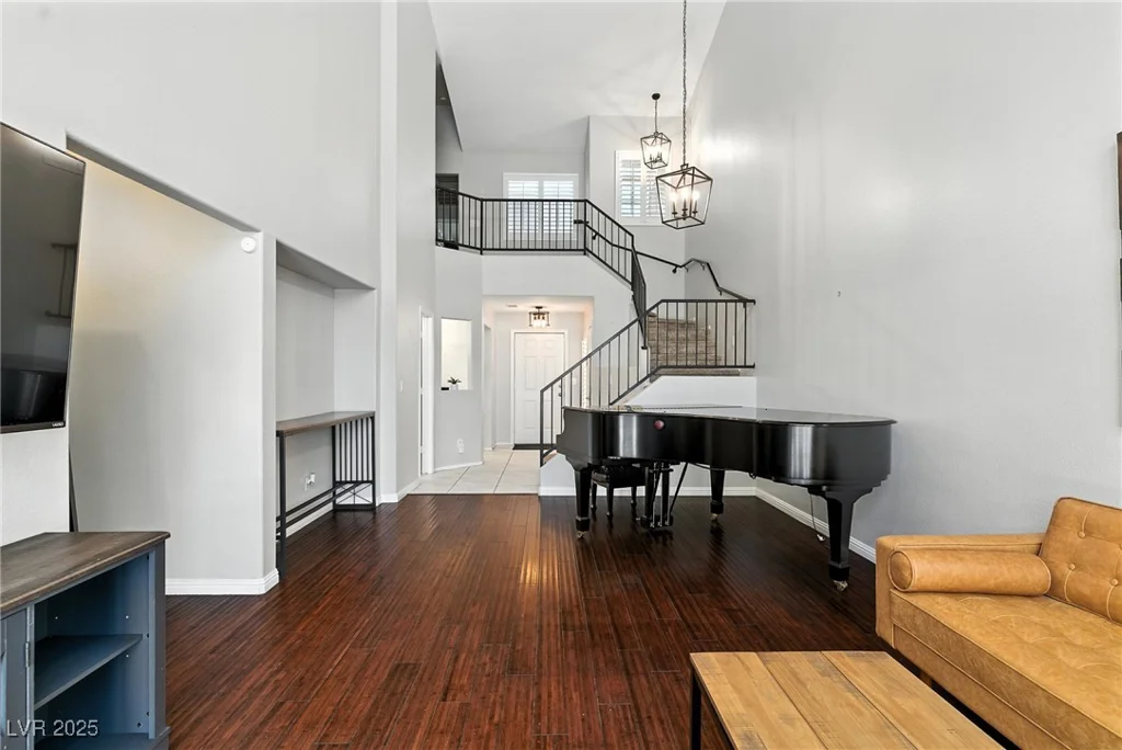 620 Painted Cloud, Las Vegas, NV 89144