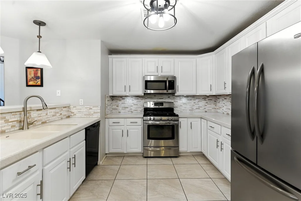 620 Painted Cloud, Las Vegas, NV 89144