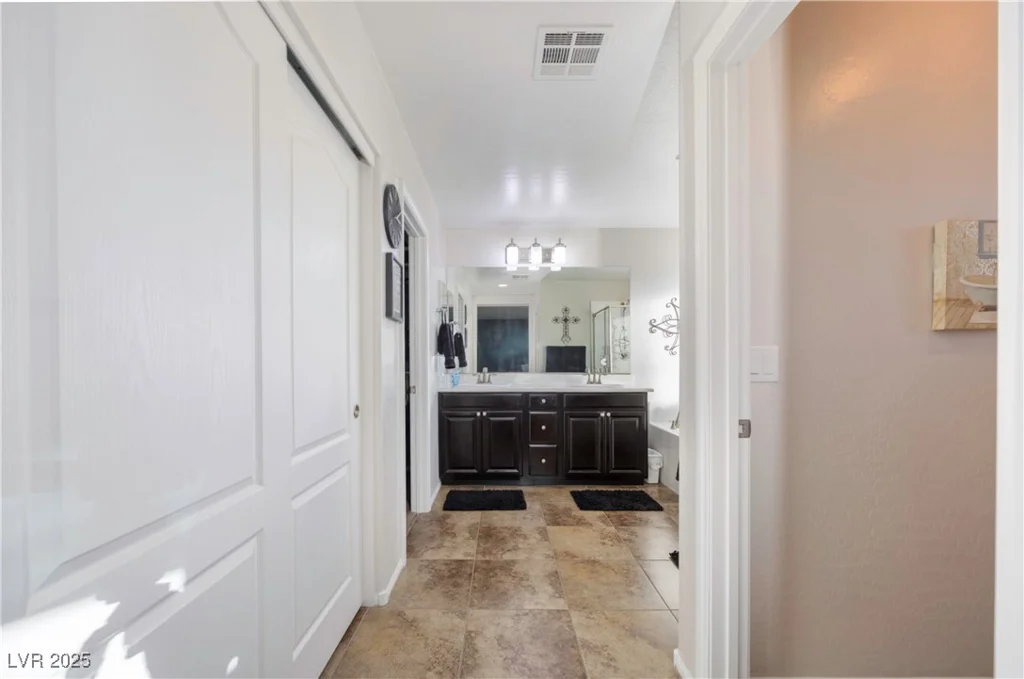 10751 Centerville Bay, Las Vegas, NV 89179